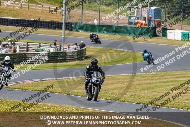 enduro digital images;event digital images;eventdigitalimages;mallory park;mallory park photographs;mallory park trackday;mallory park trackday photographs;no limits trackdays;peter wileman photography;racing digital images;trackday digital images;trackday photos